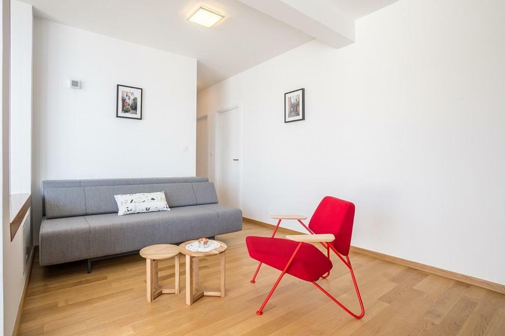 Apartments Jelena Ražanj Zewnętrze zdjęcie