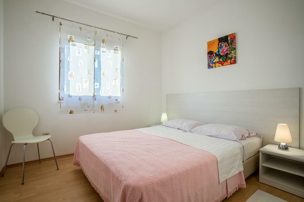 Apartments Jelena Ražanj Zewnętrze zdjęcie