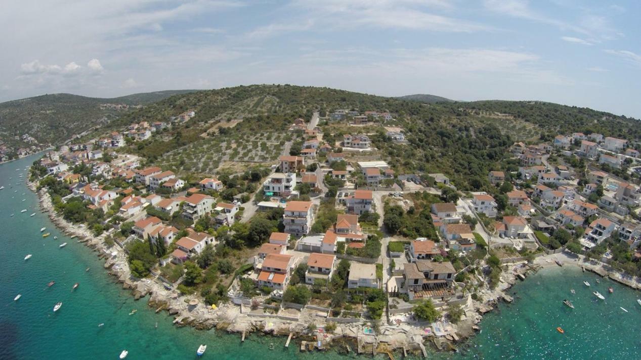Apartments Jelena Ražanj Zewnętrze zdjęcie