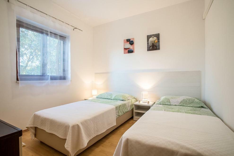 Apartments Jelena Ražanj Zewnętrze zdjęcie